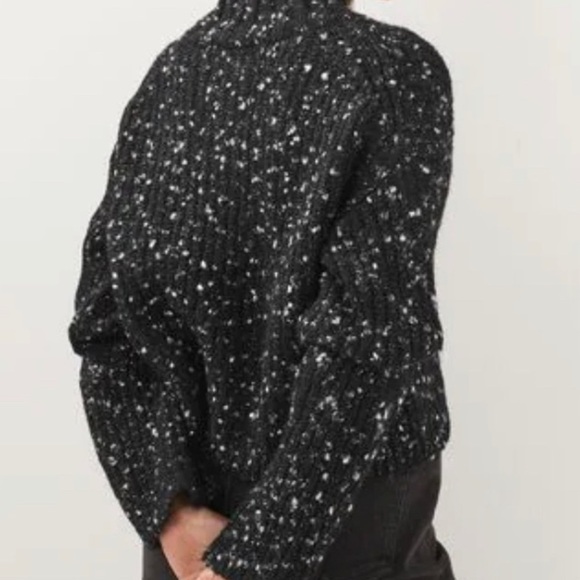 (SOLD) - Picture 5 of 8